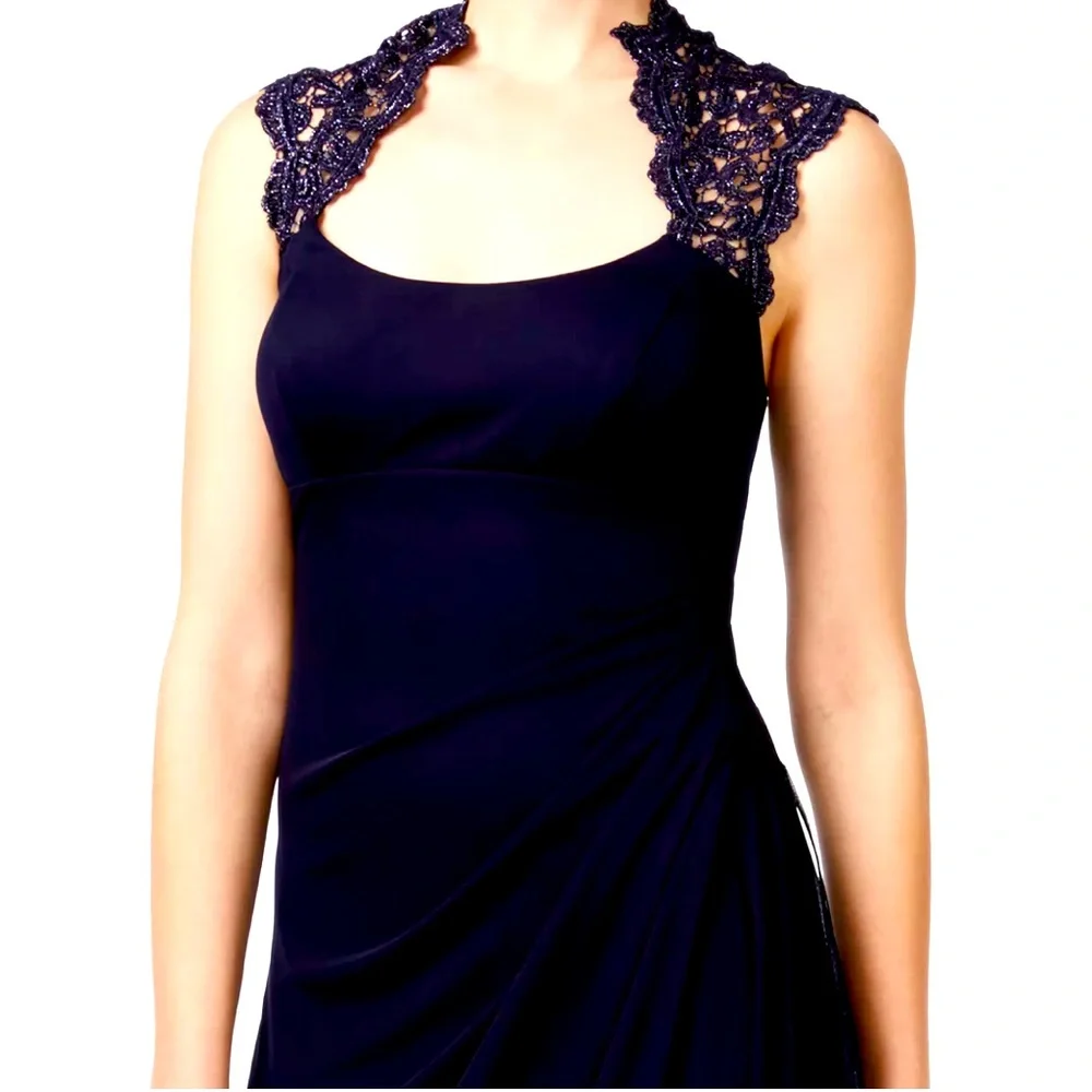 Gorgeous chiffon Navy blue formal gown - Picture 10 of 11